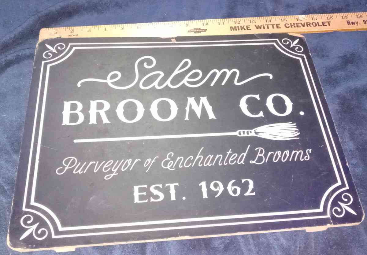 really cool sign - Long Beach, Mississippi