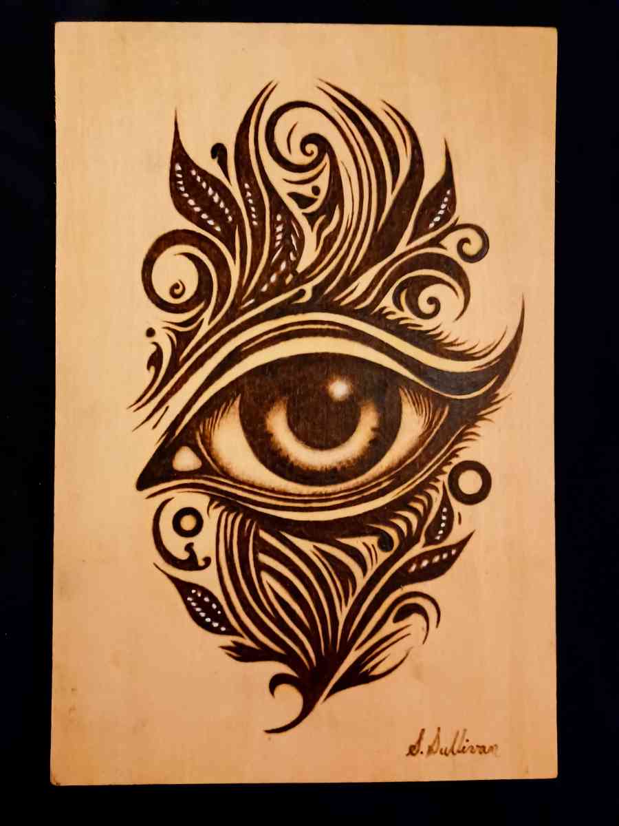 Portraits burned on wood - Addison, Illinois - FleaMarketBay