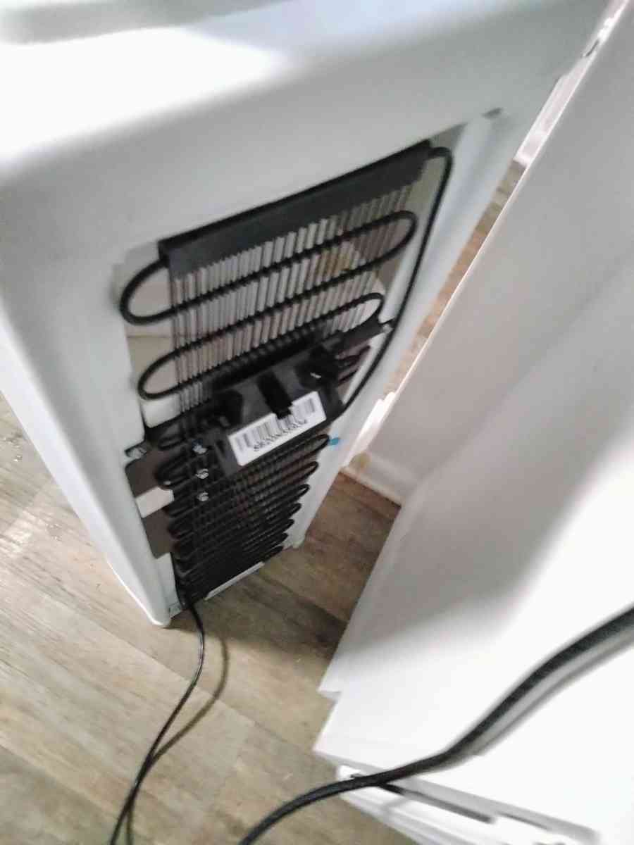 water stand - Atlanta, Georgia - FleaMarketBay