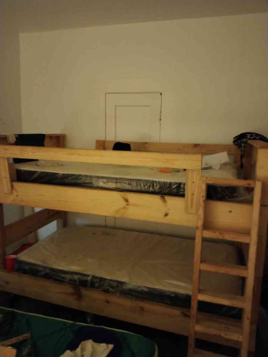 bunk beds - Texarkana, Texas - FleaMarketBay