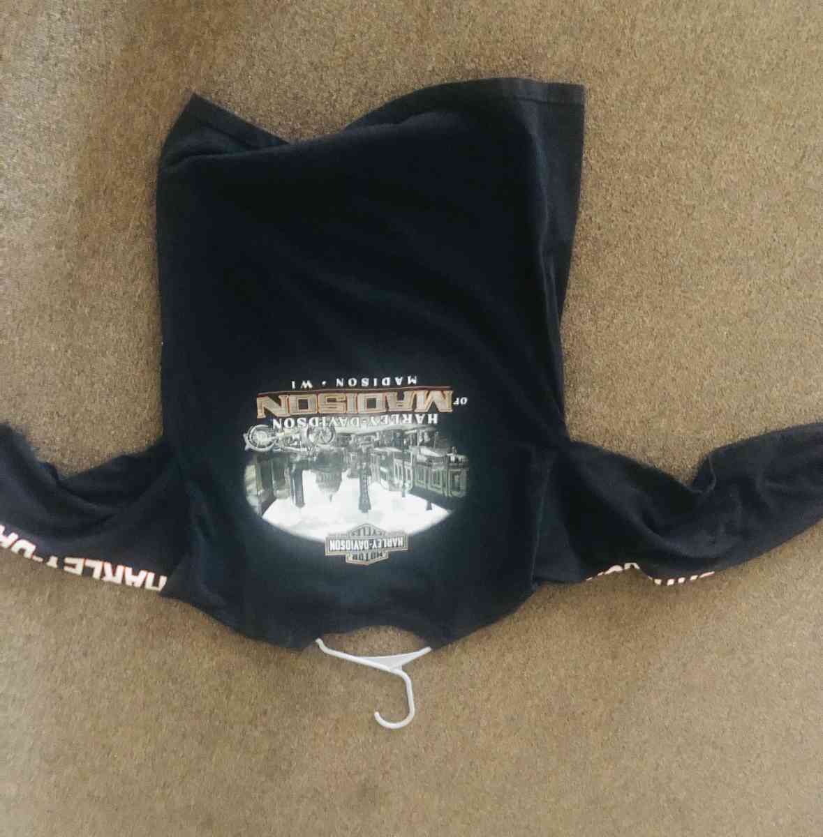 I am selling two Harley Davidson long sleeve - El Paso, Texas - FleaMarketBay