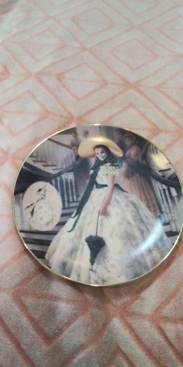 gone with the wind plates - Des Moines, Iowa - FleaMarketBay