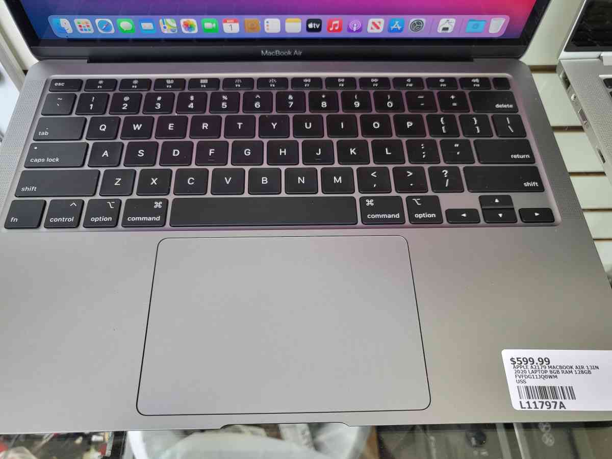 apple MacBook air retina 13in 2020 - Houston, Texas