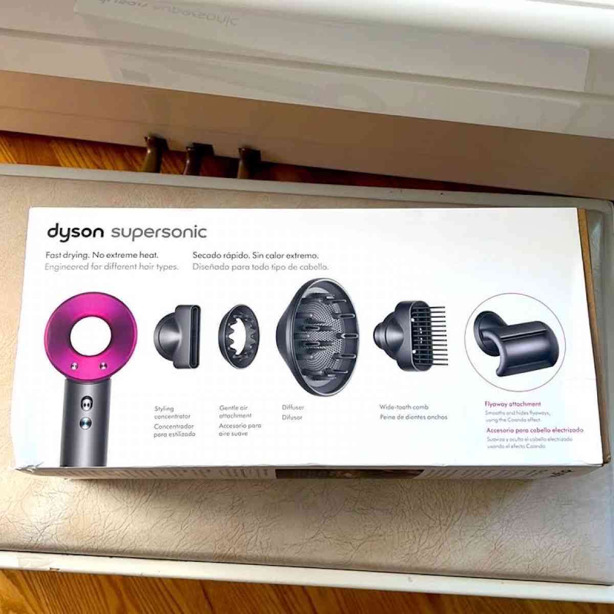 Dyson Supersonic Hairdryer Everything included Multicolor - Dingmans Ferry, Pennsylvania