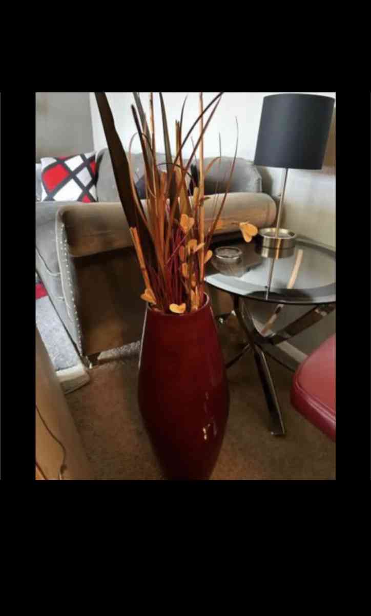 red base - Dallas, Texas