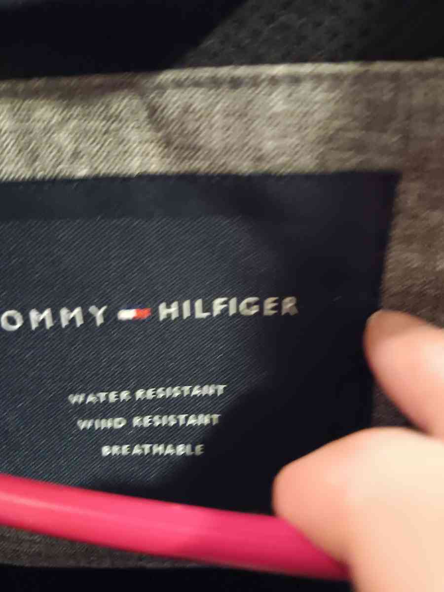 Mens Tommy hilfiger coat - Buford, Georgia - FleaMarketBay