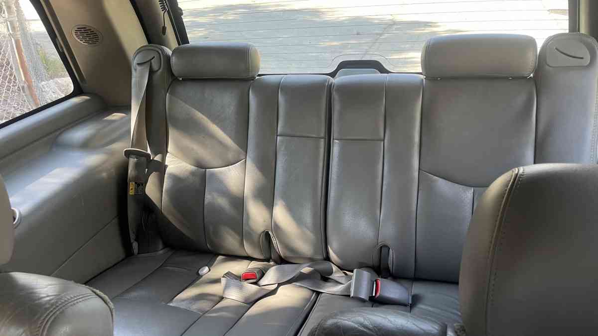2001 Chevrolet Tahoe - Dallas, Texas - FleaMarketBay