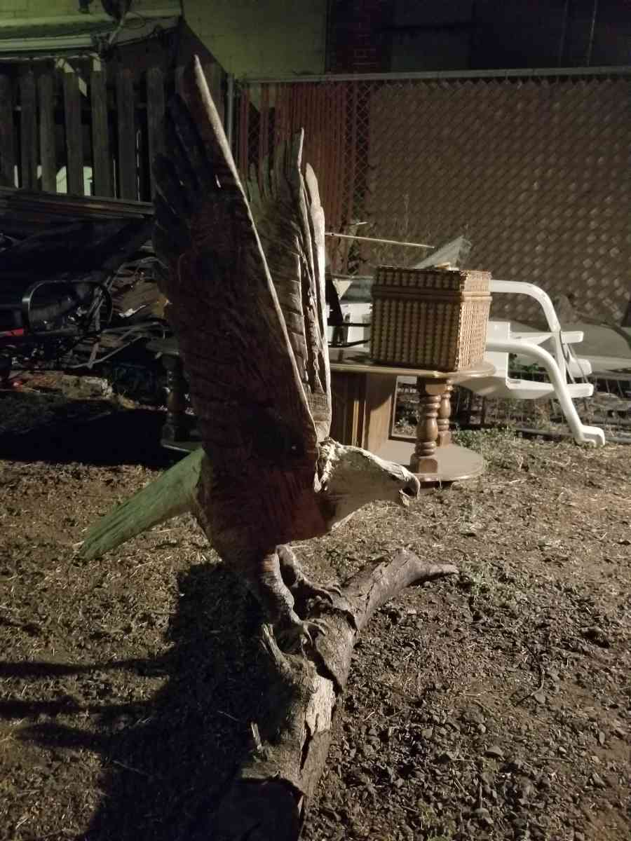 handmade wooden eagle - Juliaetta, Idaho - FleaMarketBay