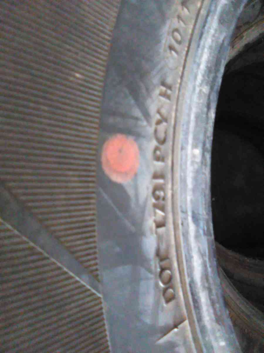 tires 235 hankook R17 - El Paso, Texas - FleaMarketBay