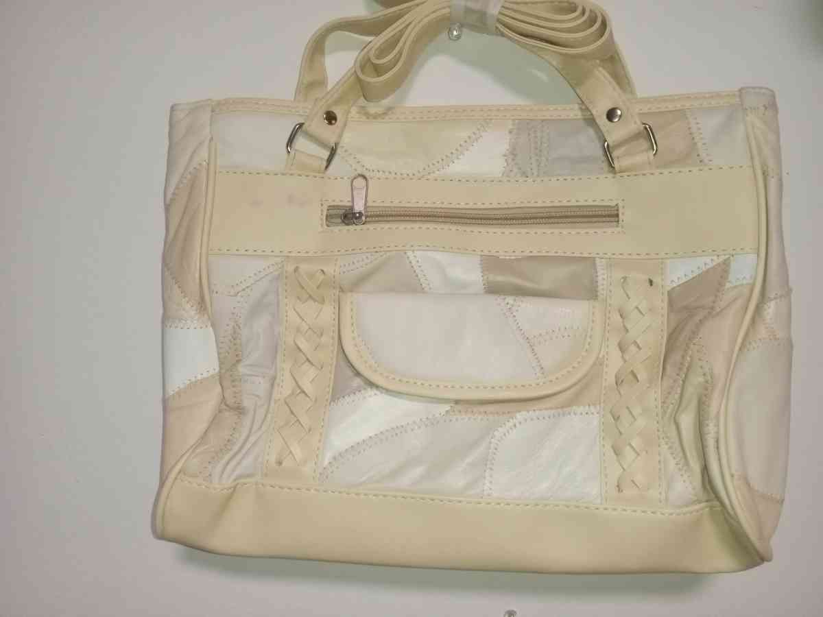 womens tan purse