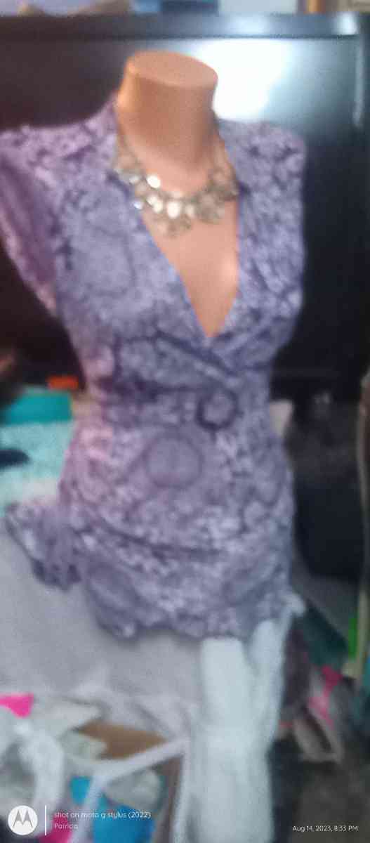 lg ladies blouse - Skiatook, Oklahoma - FleaMarketBay