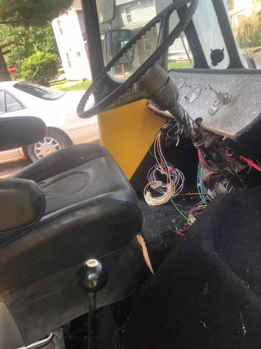 1967 Grumman Box Truck - Indiana, Pennsylvania - FleaMarketBay