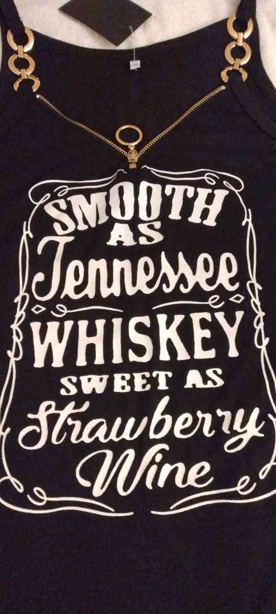 woman tank top - Virginia Beach, Virginia