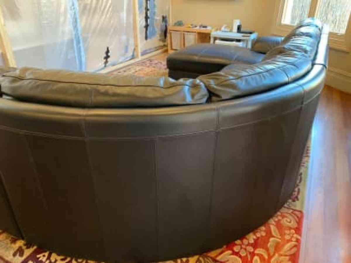Black leather sofa with chaise - Altadena, California - FleaMarketBay
