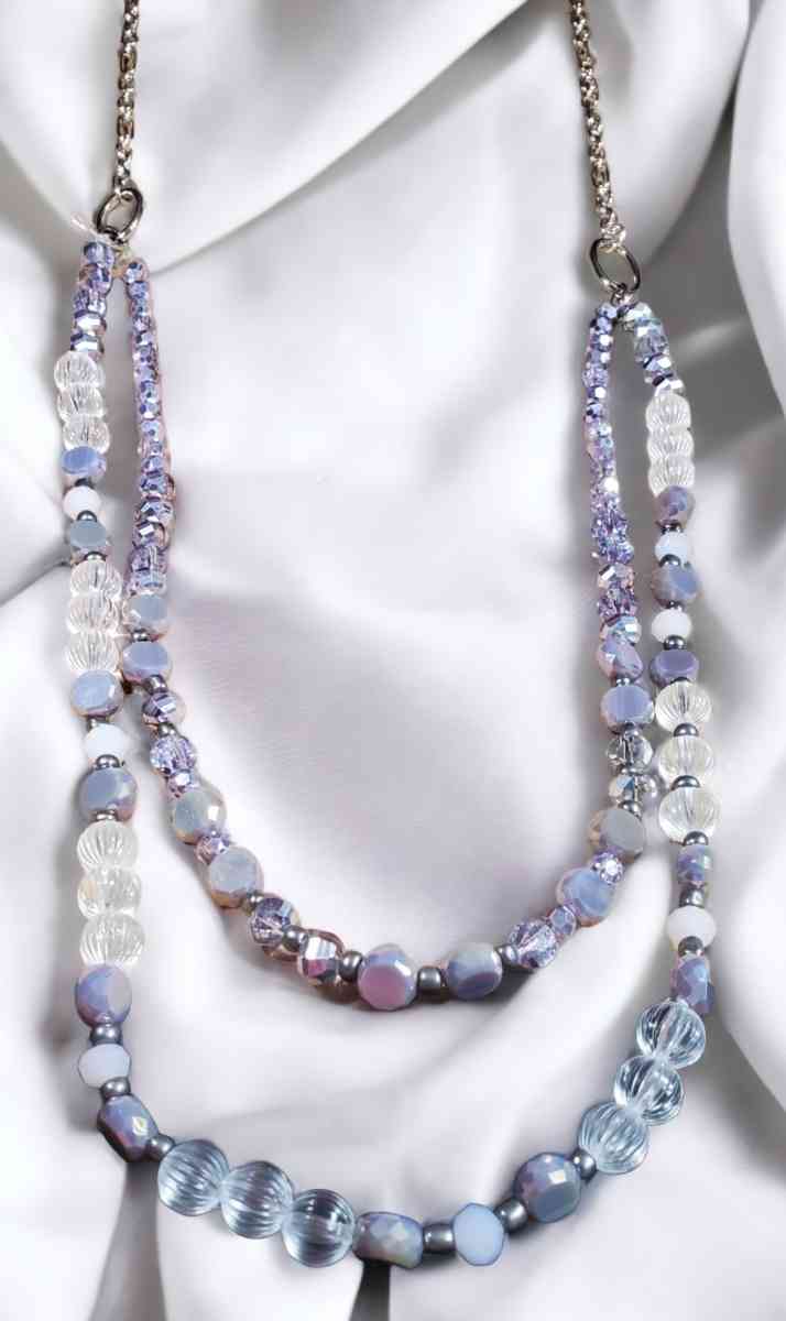 Glass Bead Necklace Bracelet and Earring Set - Youngsville, Louisiana