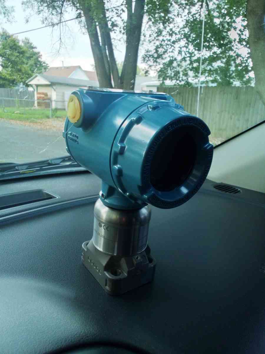 Rosemount transmitter - Shelbyville, Indiana - FleaMarketBay