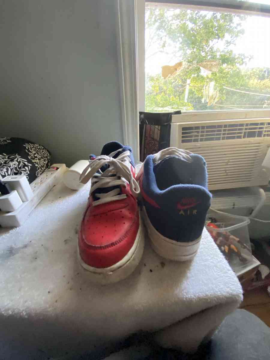 shoes Air Force ones - Buzzards Bay, Massachusetts - FleaMarketBay