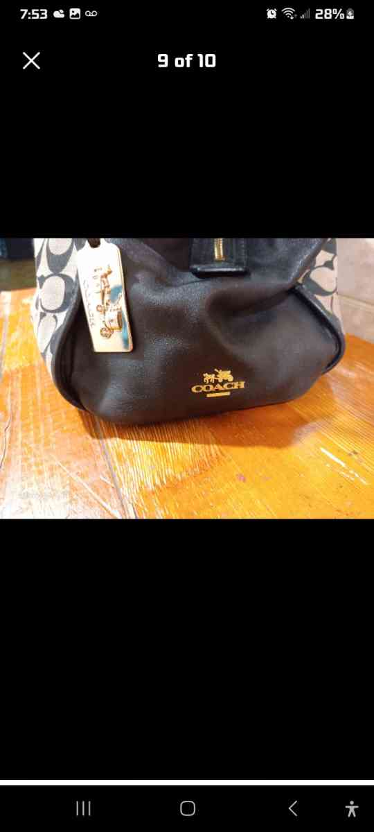 coach shoulder handbag - Brooklyn, New York - FleaMarketBay