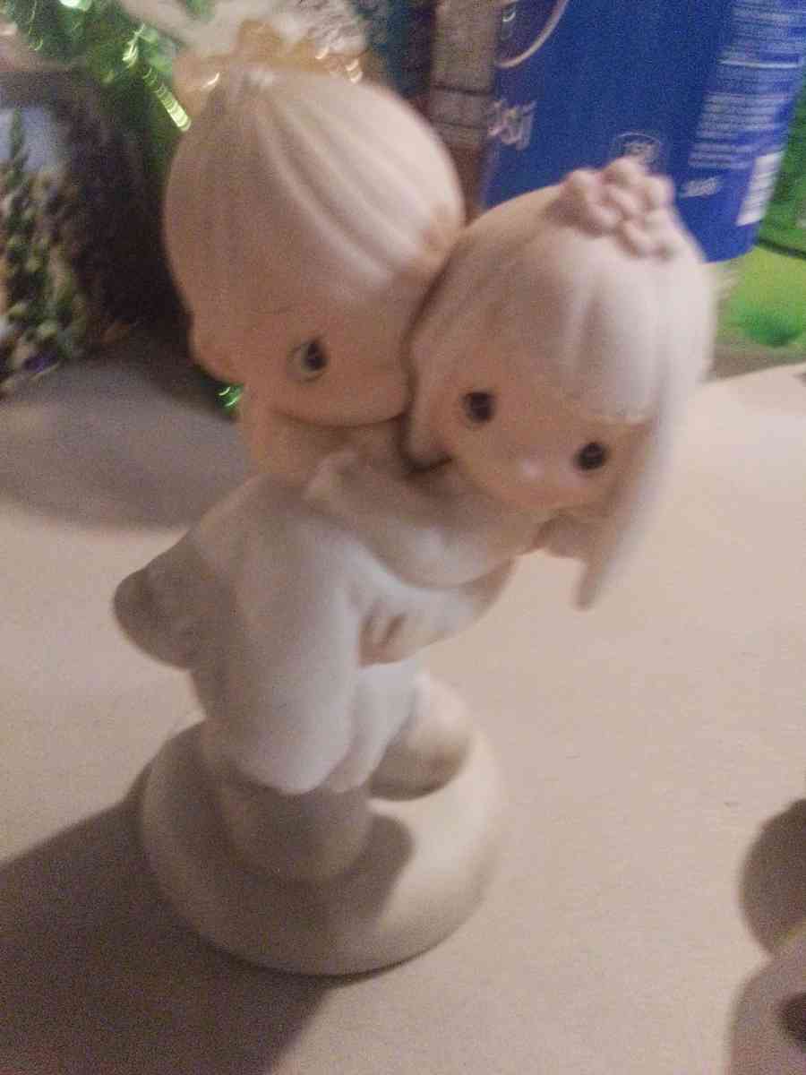 vintage precious moments figurines