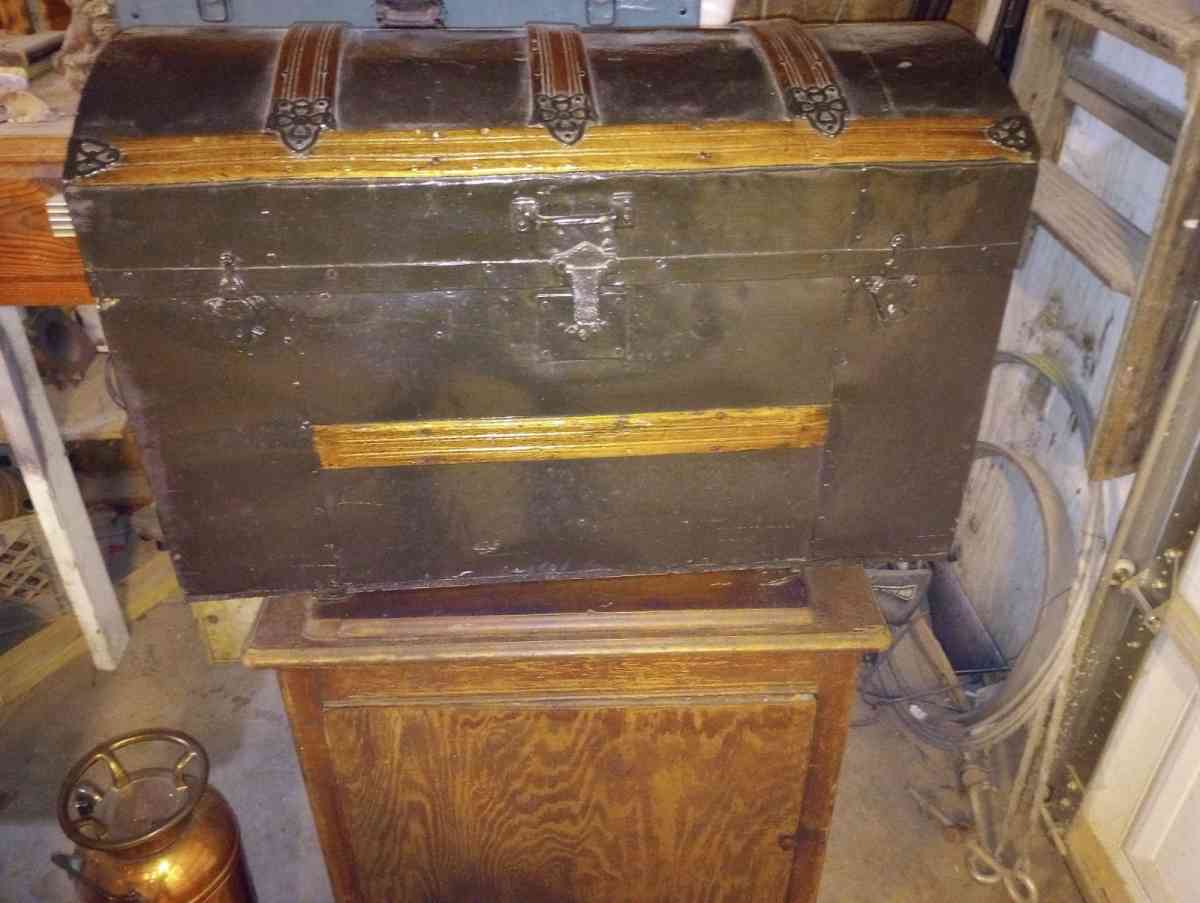 chest - Conroe, Texas