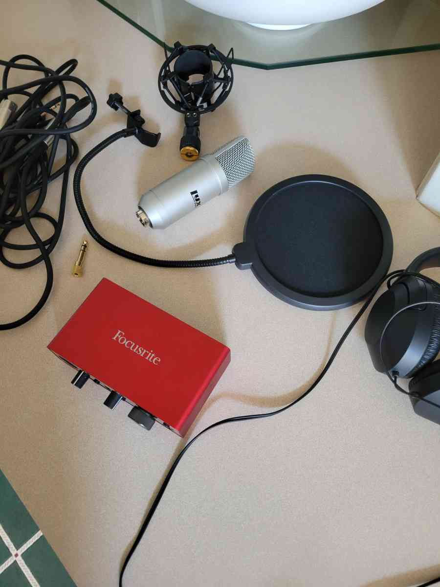 studio equipment - Memphis, Tennessee - FleaMarketBay