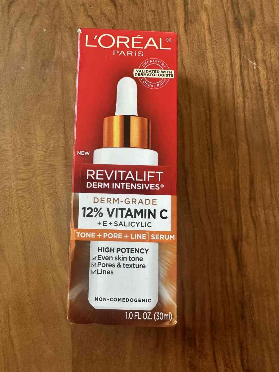 loreal - Pacoima, California