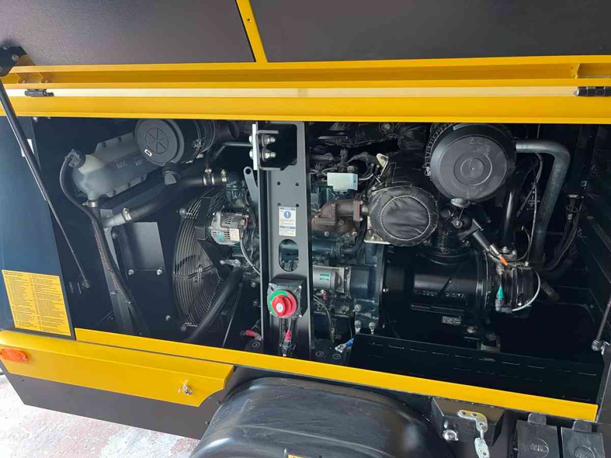 Compressor kaeser M58 210 mfc - Miami, Florida - FleaMarketBay