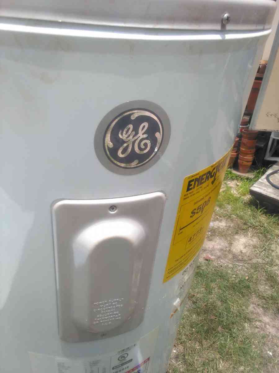 GE hot water heater - Livingston, Louisiana