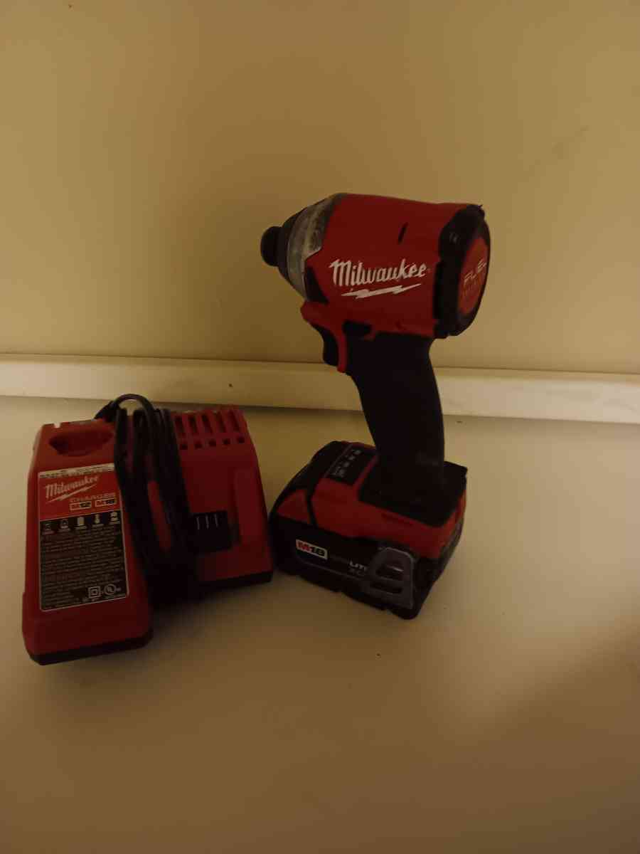 Milwaukee impact drill with battery and charger - Seattle, Washington - FleaMarketBay
