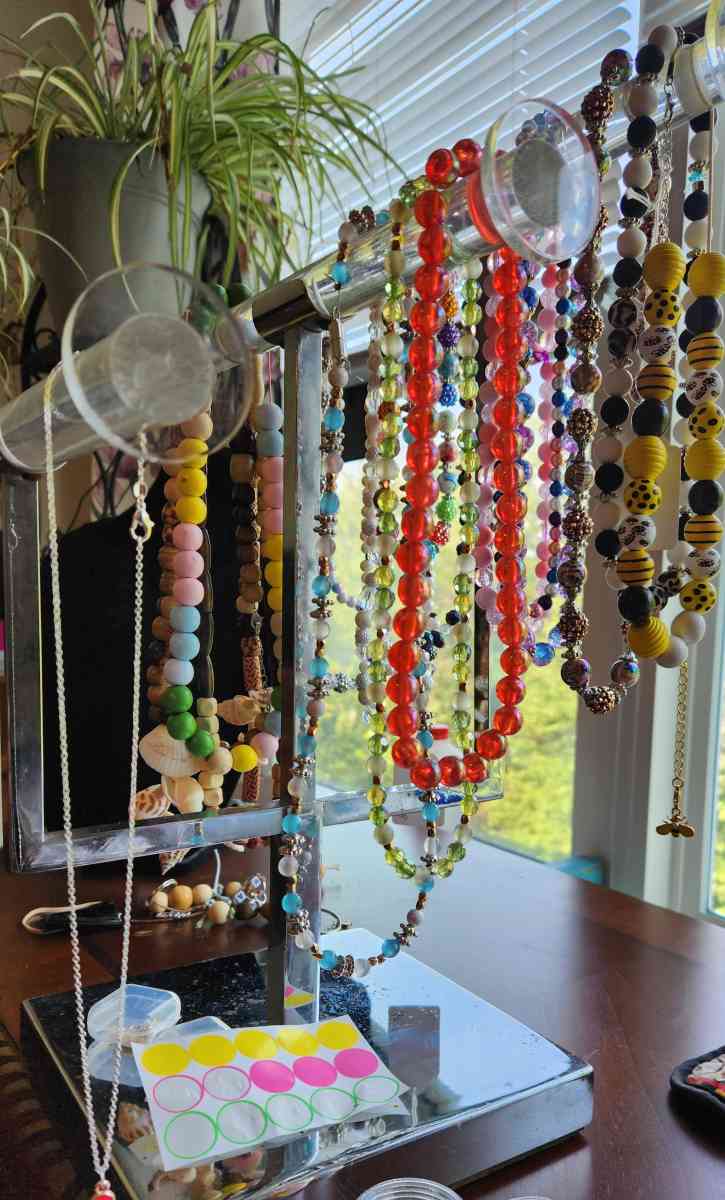 hand made necklaces - Marlton, New Jersey - FleaMarketBay