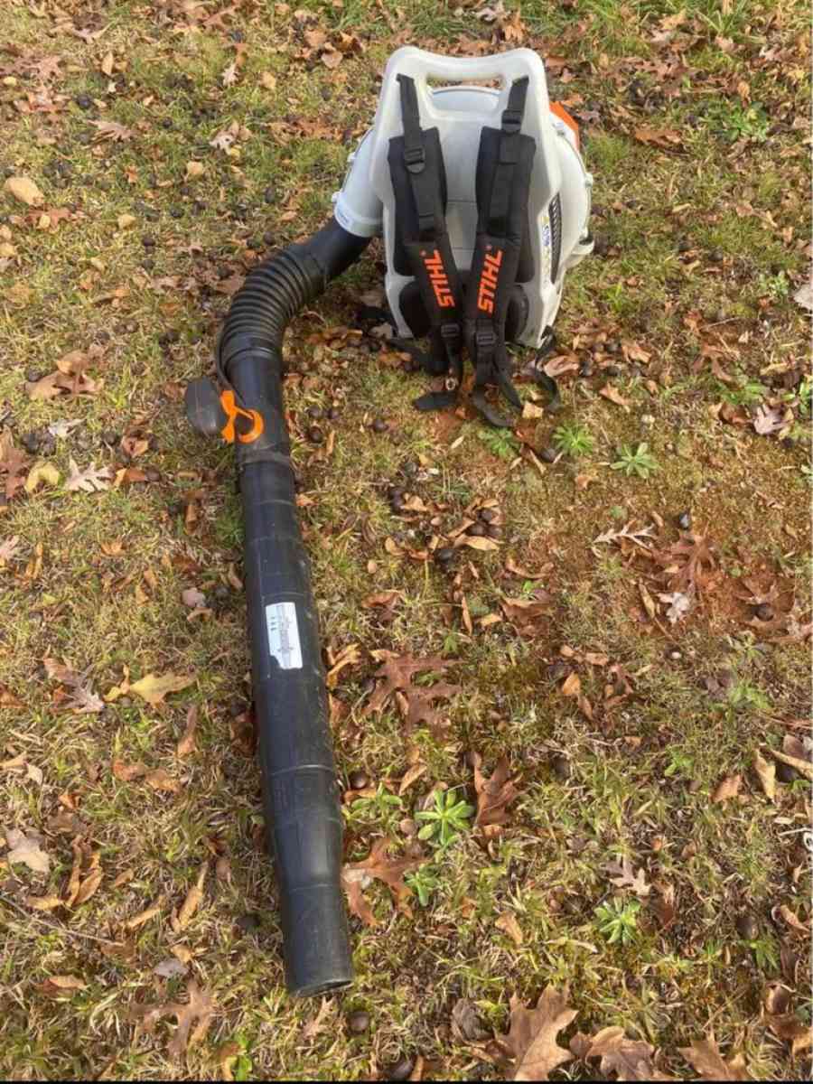 STIHL BR600 LEAF BLOWER - Bagdad, Kentucky - FleaMarketBay