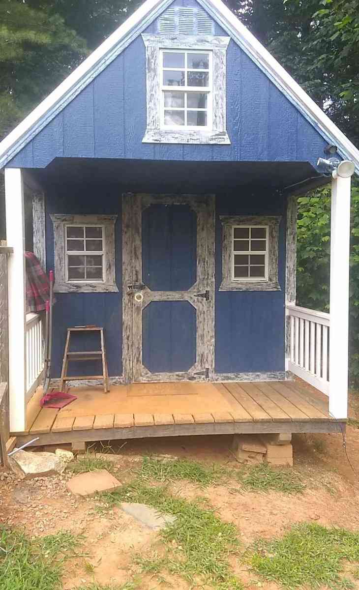 8x12 building - Morganton, North Carolina