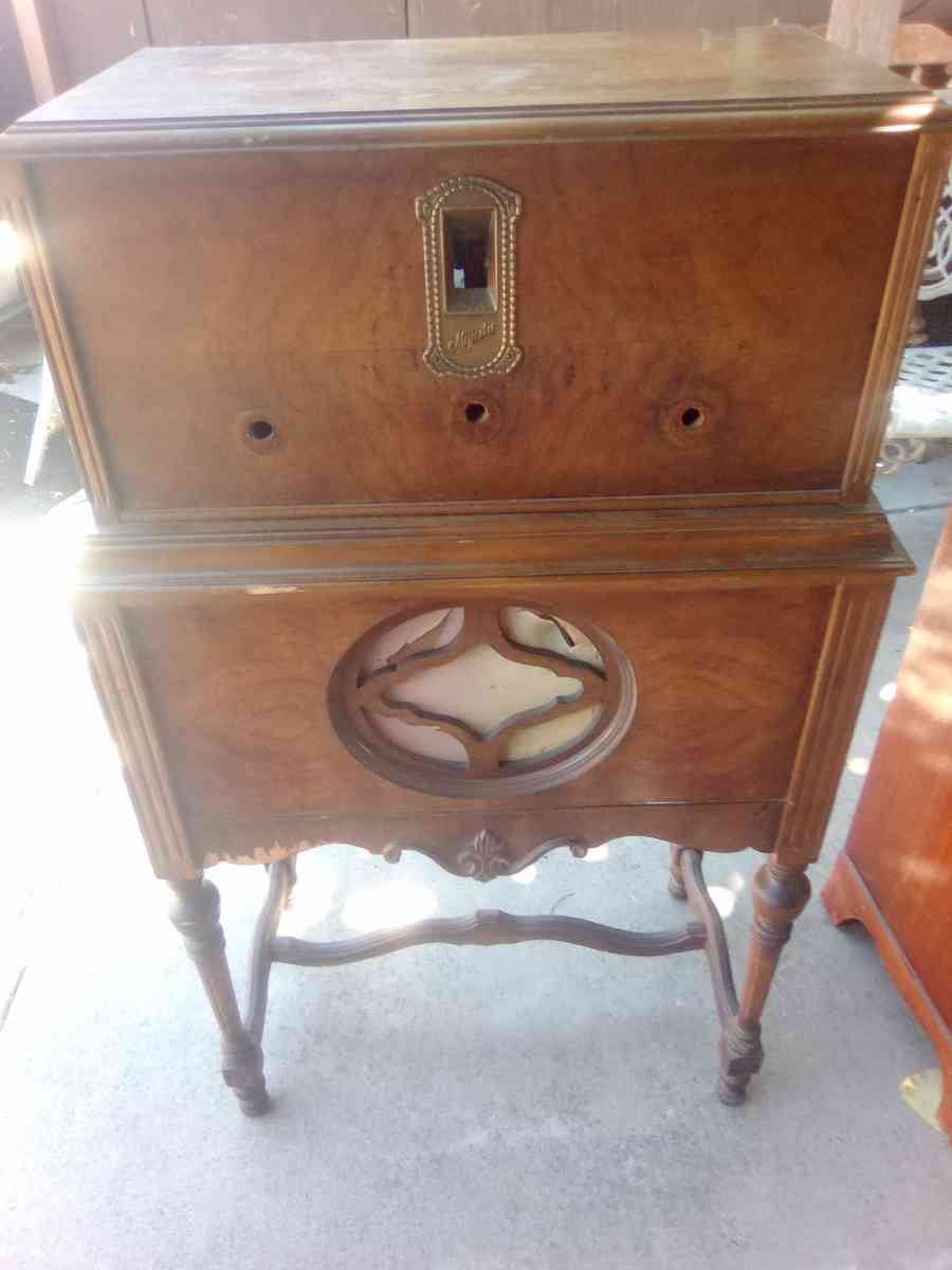 3 old 1940s vintage tube  sterios - Sacramento, California - FleaMarketBay