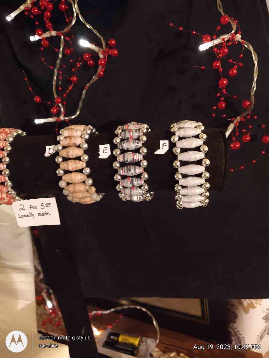 Handmade bracelets - Martin, Georgia - FleaMarketBay