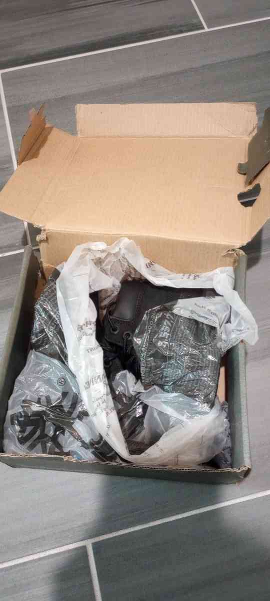 toddlers boys timberland boots size 7 brand new - Pearl, Mississippi - FleaMarketBay