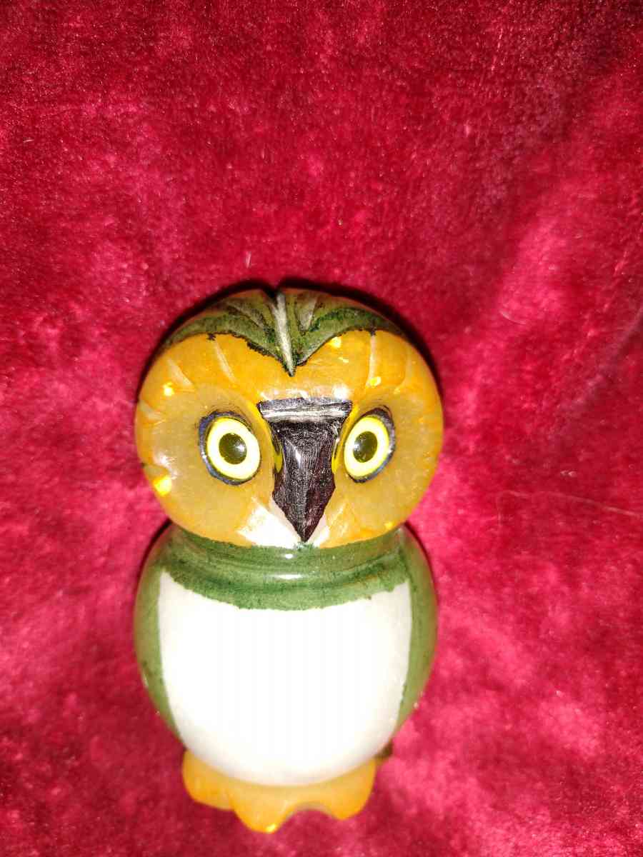 Italian Alabaster Owl sculpture - Phoenix, Arizona