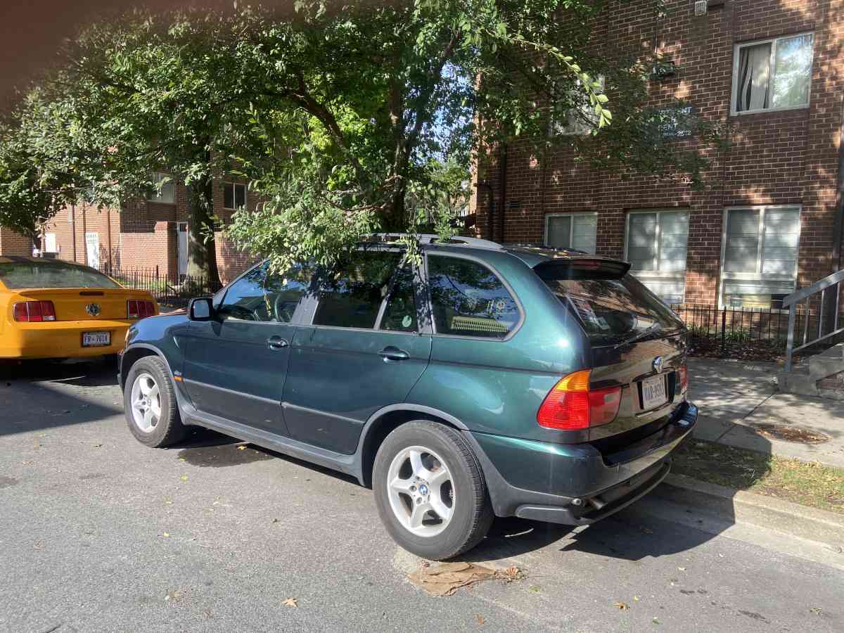 2003 bmw x5 - Washington Navy Yard, District of Columbia - FleaMarketBay
