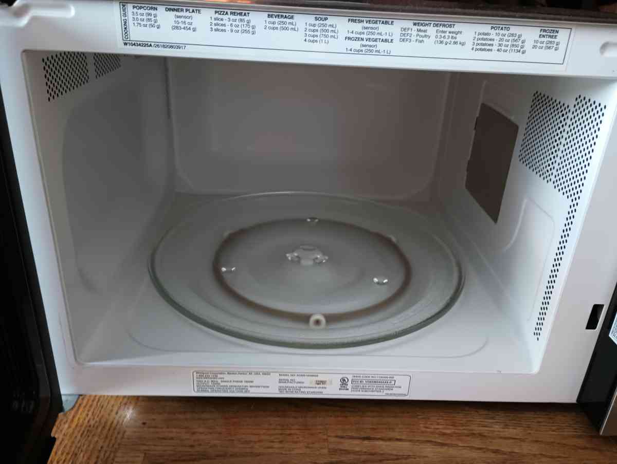 KitchenAid microwave obo - Picayune, Mississippi - FleaMarketBay