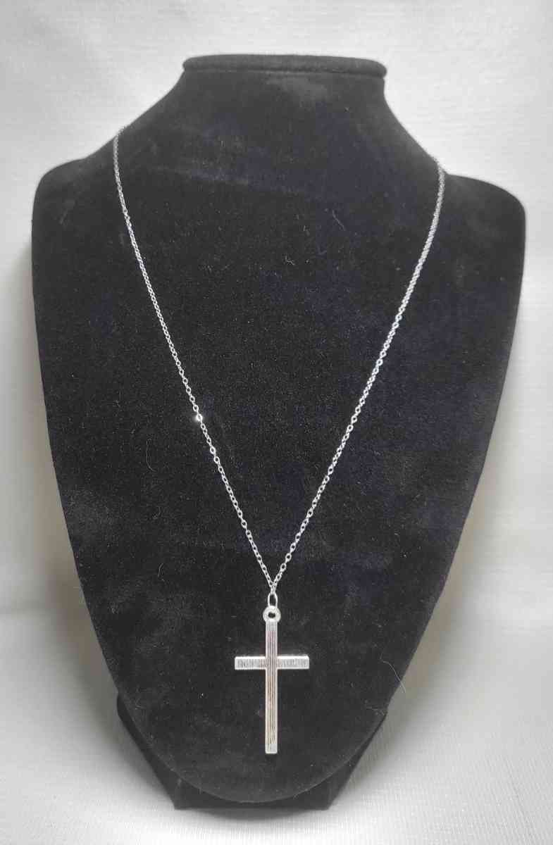 Necklace - Troy, Michigan - FleaMarketBay