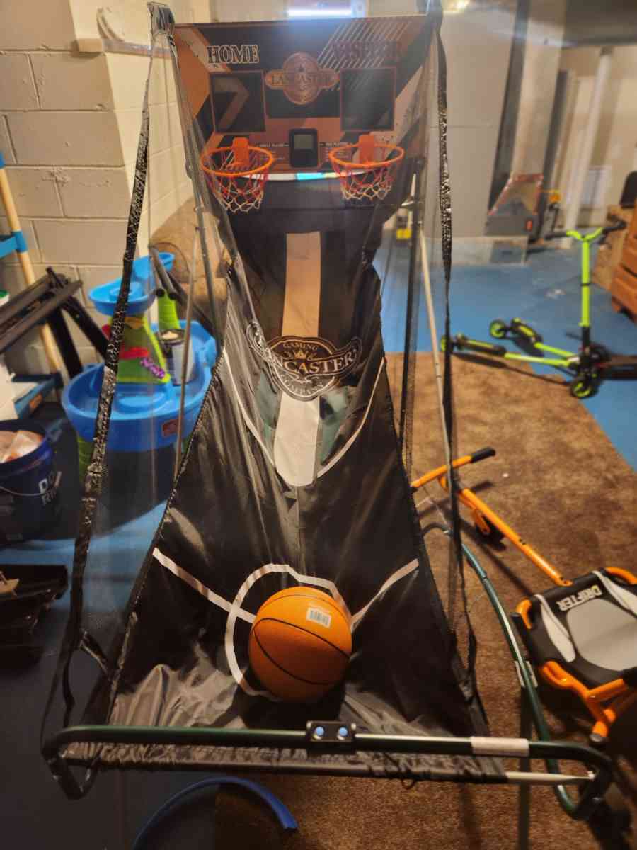 basketball arcade game - Toms River, New Jersey