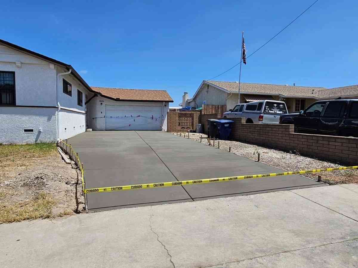 nosotros hacemos concreto - National City, California - FleaMarketBay