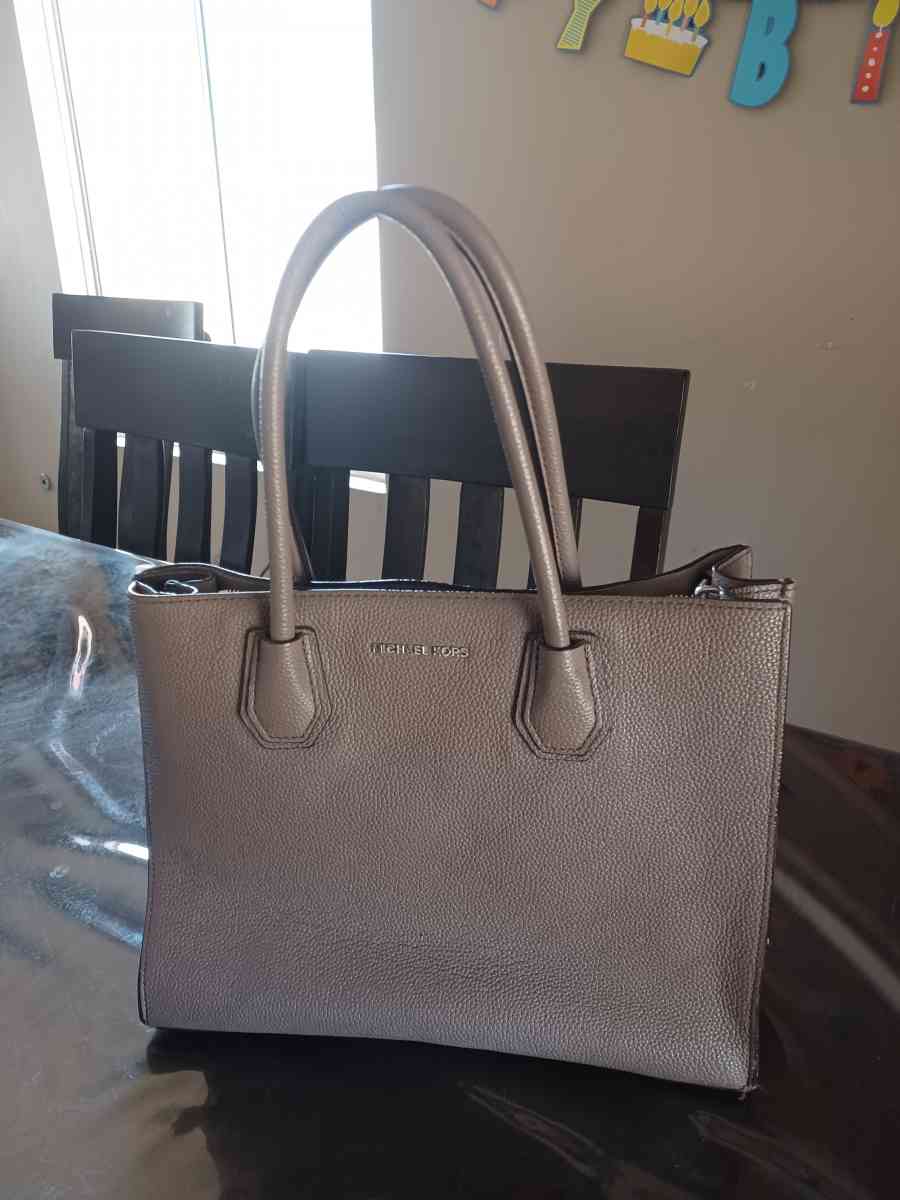 coach backpack - Riverside, California - FleaMarketBay