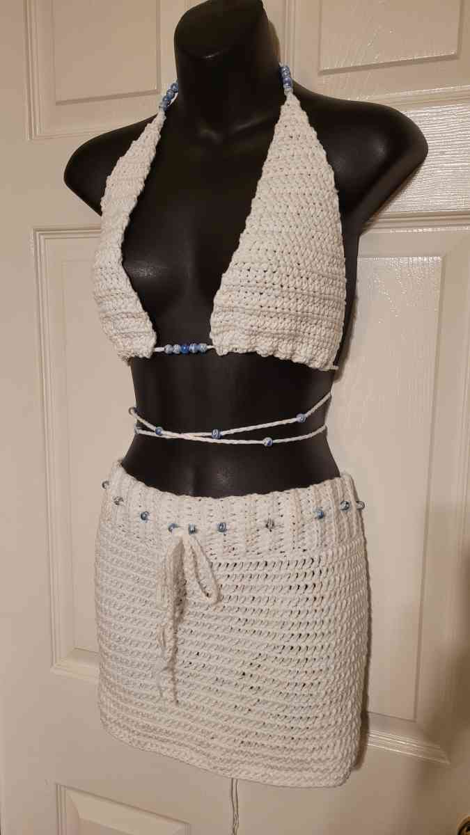 Sets with Bolero - Jeffersonville, Indiana - FleaMarketBay