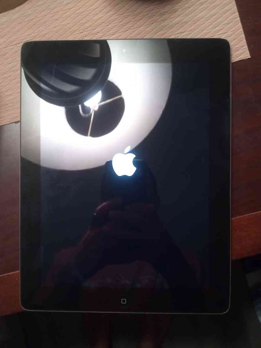 Apple iPad fourth generation - Clearwater, Florida