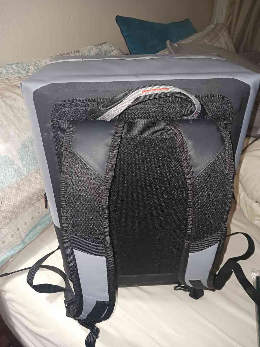 Ozark Trail backpack Cooler - San Antonio, Texas - FleaMarketBay