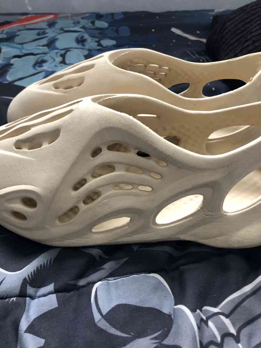 foam runners - Washington Navy Yard, District of Columbia - FleaMarketBay