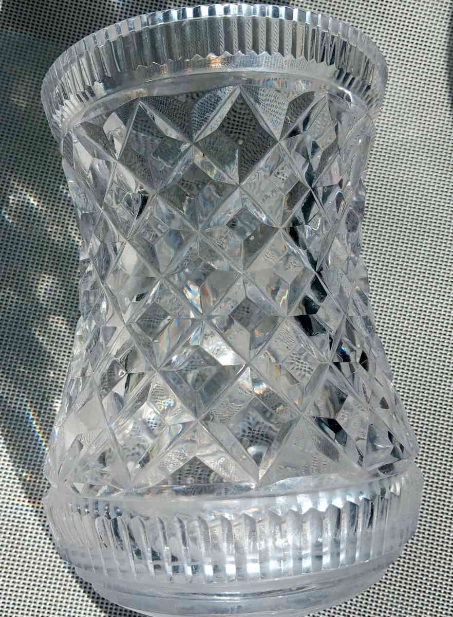 vintage thick crystal vase
