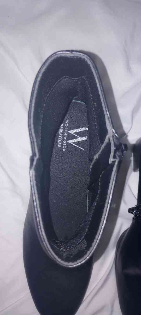 Womens boots brand new - Pearl, Mississippi - FleaMarketBay