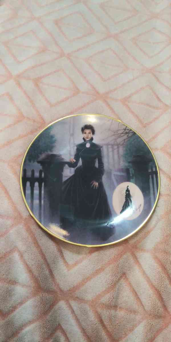 gone with the wind plates - Des Moines, Iowa - FleaMarketBay