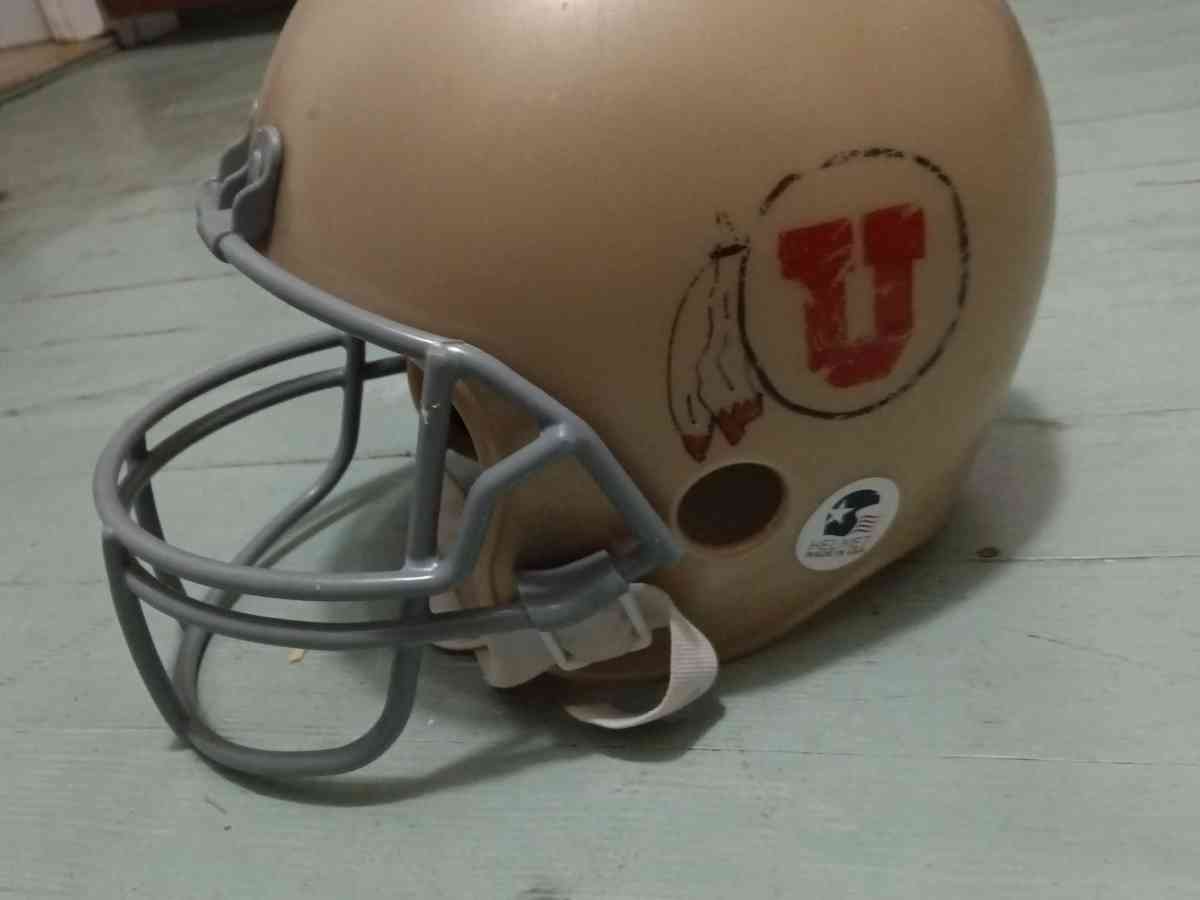 Child football helmet - Bluff, Utah - FleaMarketBay